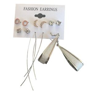NWT Set of earrings​​​​​​​​
